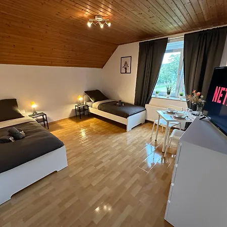 3-zimmer Fuer Monteure & Geschaeftsreisende: Schnelles Internet Stemshorn