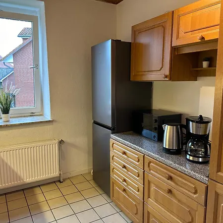 Apartment 3-zimmer Fuer Monteure & Geschaeftsreisende: Schnelles Internet