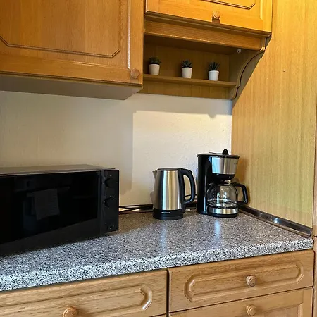 3-zimmer Fuer Monteure & Geschaeftsreisende: Schnelles Internet Apartment *
