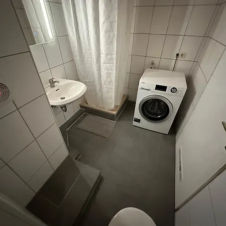 3-zimmer Fuer Monteure & Geschaeftsreisende: Schnelles Internet Apartment Stemshorn