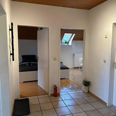 3-zimmer Fuer Monteure & Geschaeftsreisende: Schnelles Internet