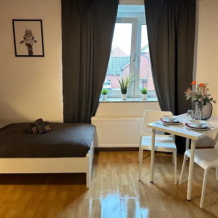 3-zimmer Fuer Monteure & Geschaeftsreisende: Schnelles Internet *