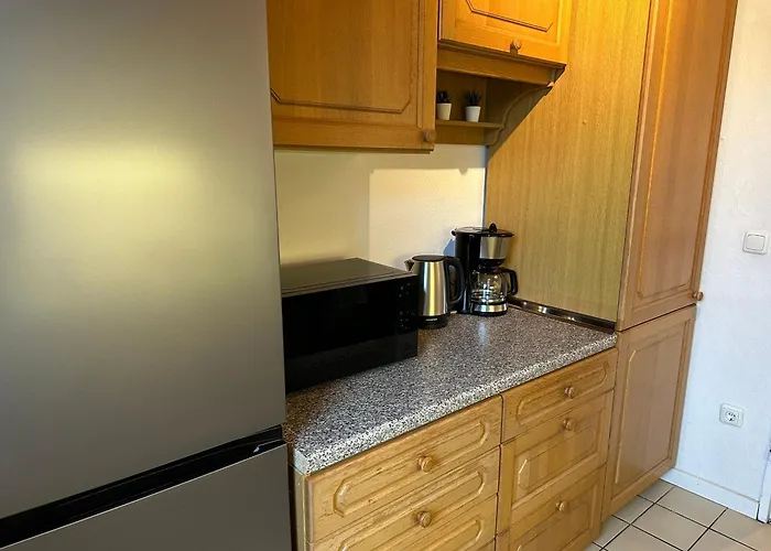 Apartamento 3-zimmer Fuer Monteure & Geschaeftsreisende: Schnelles Internet