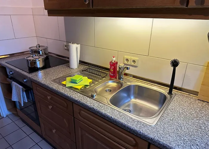 3-zimmer Fuer Monteure & Geschaeftsreisende: Schnelles Internet * Stemshorn