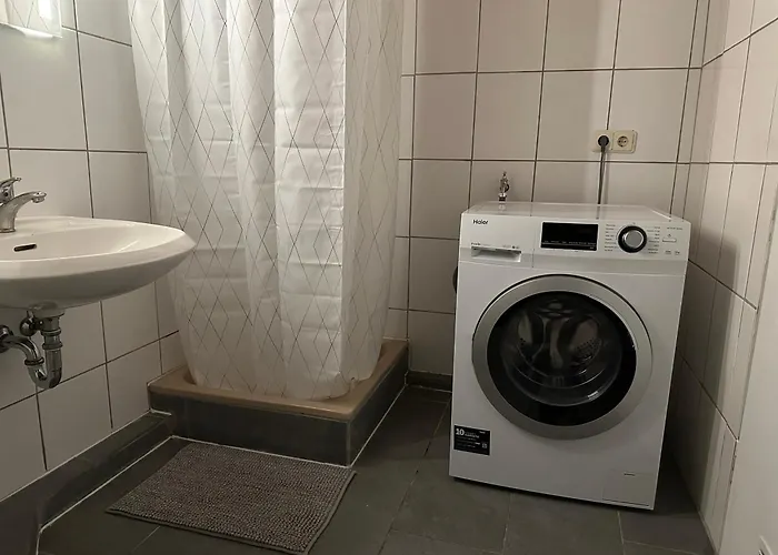 3-zimmer Fuer Monteure & Geschaeftsreisende: Schnelles Internet * Stemshorn